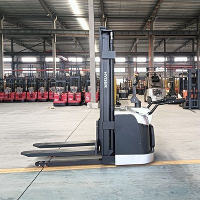 AC Motor Electric Stacker 2000kgs Loading 5.5m Lifting Height Standing for Heavy Duty