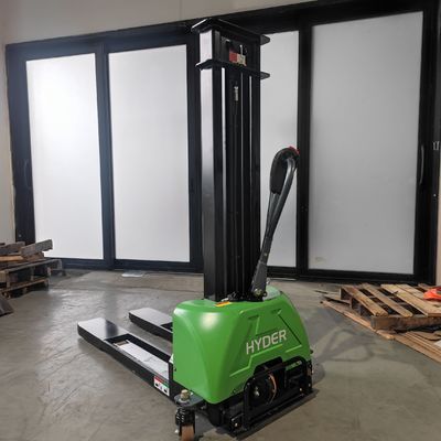 Unloading Container Self-Loading Forklift Truck with DC Motor Lithium Power Stacker