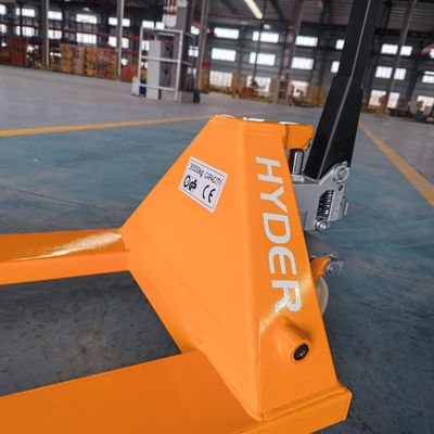 2.0t-3.0t Load Capacity All Terrain Pallet Truck with 550/685mm Fork and Mini Jack