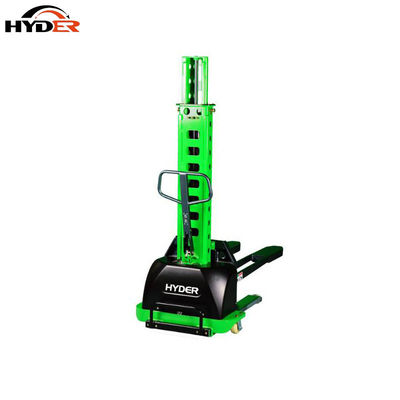 700kg Capacity Self Loading/Unloading Hydraulic Automatic Forklift Stacker in Yellow