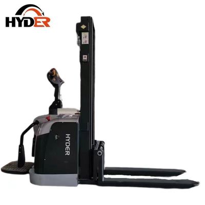 2tons Load Center 500mm 2 Stage Mast with 3m Lifting Height Stacker Standing on Platform